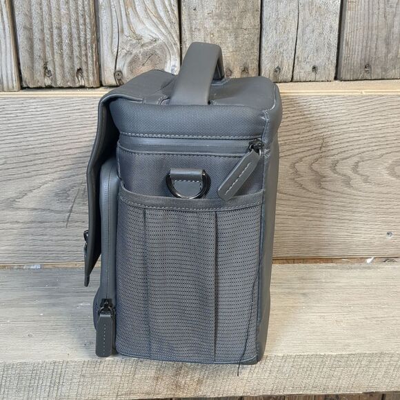 DJI Mavic 2 Upright Shoulder Bag Men's - Picture 2 of 10